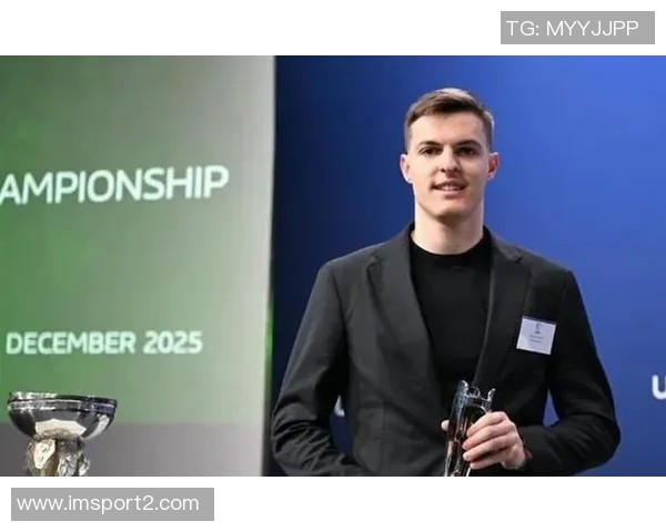 米兰向安德烈科斯蒂奇报价450万欧但遭对方1200万要价阻碍