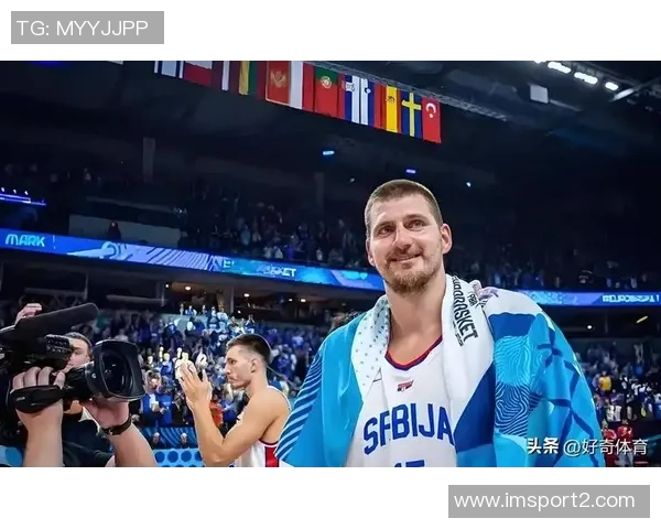 历史首次中锋对决约基奇与申京同场砍下30三双精彩瞬间回顾