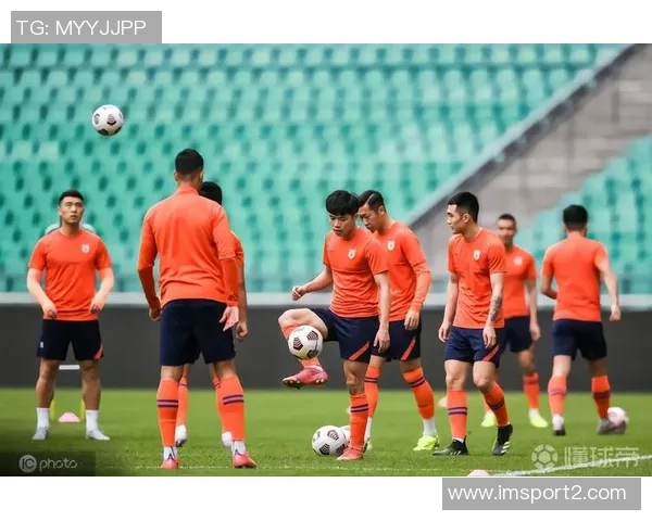 科曼解释德弗里缺席原因强调他仍是球队重要一员 科曼解释德弗里缺席原因强调他仍是球队重要一员