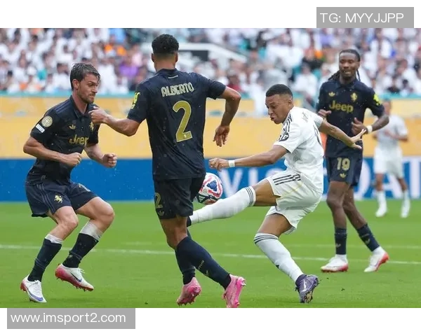 哈兰德追平C罗进球纪录姆巴佩对尤文表现失常错失良机