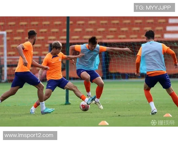 山东泰山于10月10日重返训练场全力备战即将对阵浙江队的关键比赛